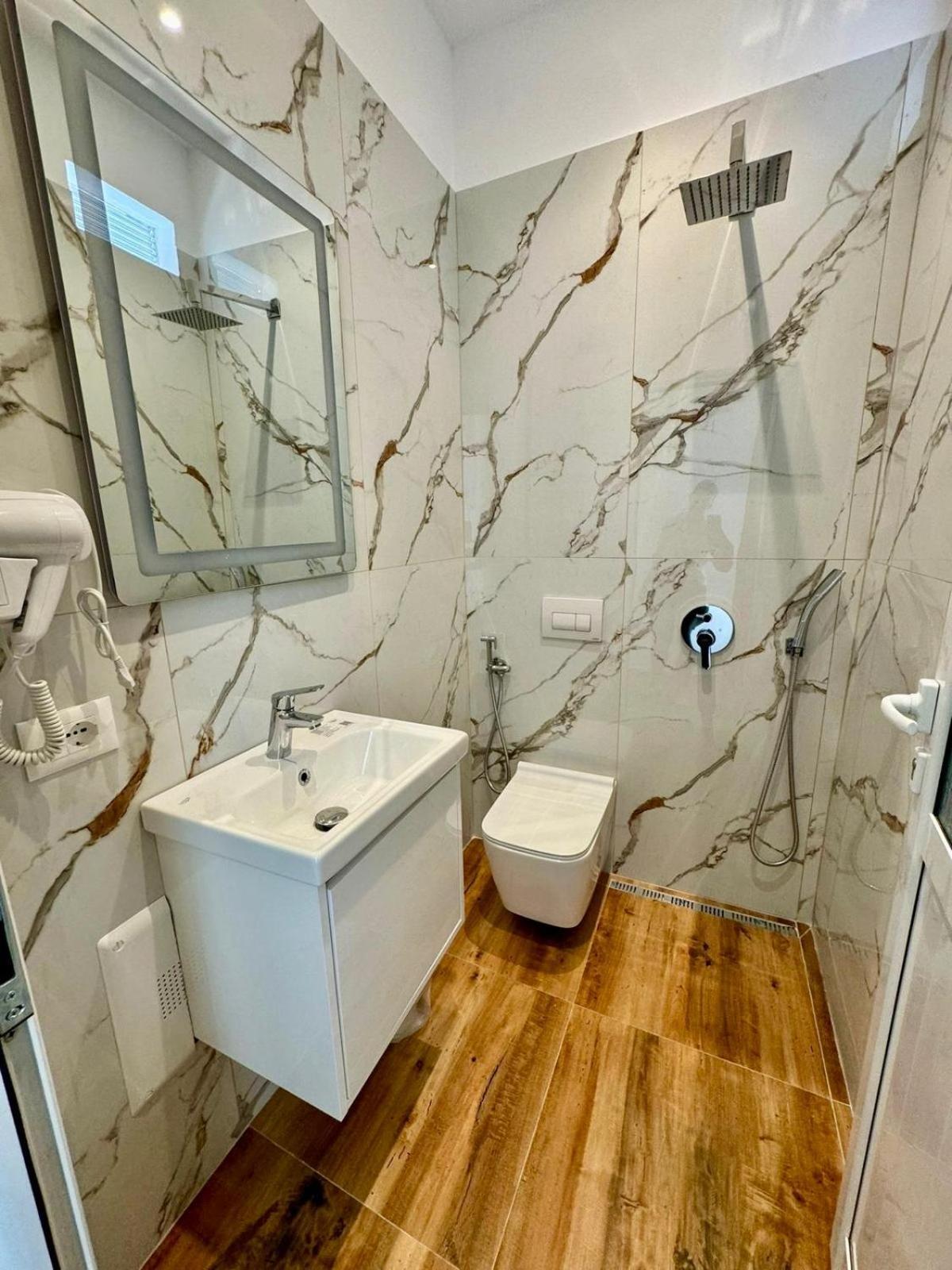 Hotel Balili Wlora Zewnętrze zdjęcie
