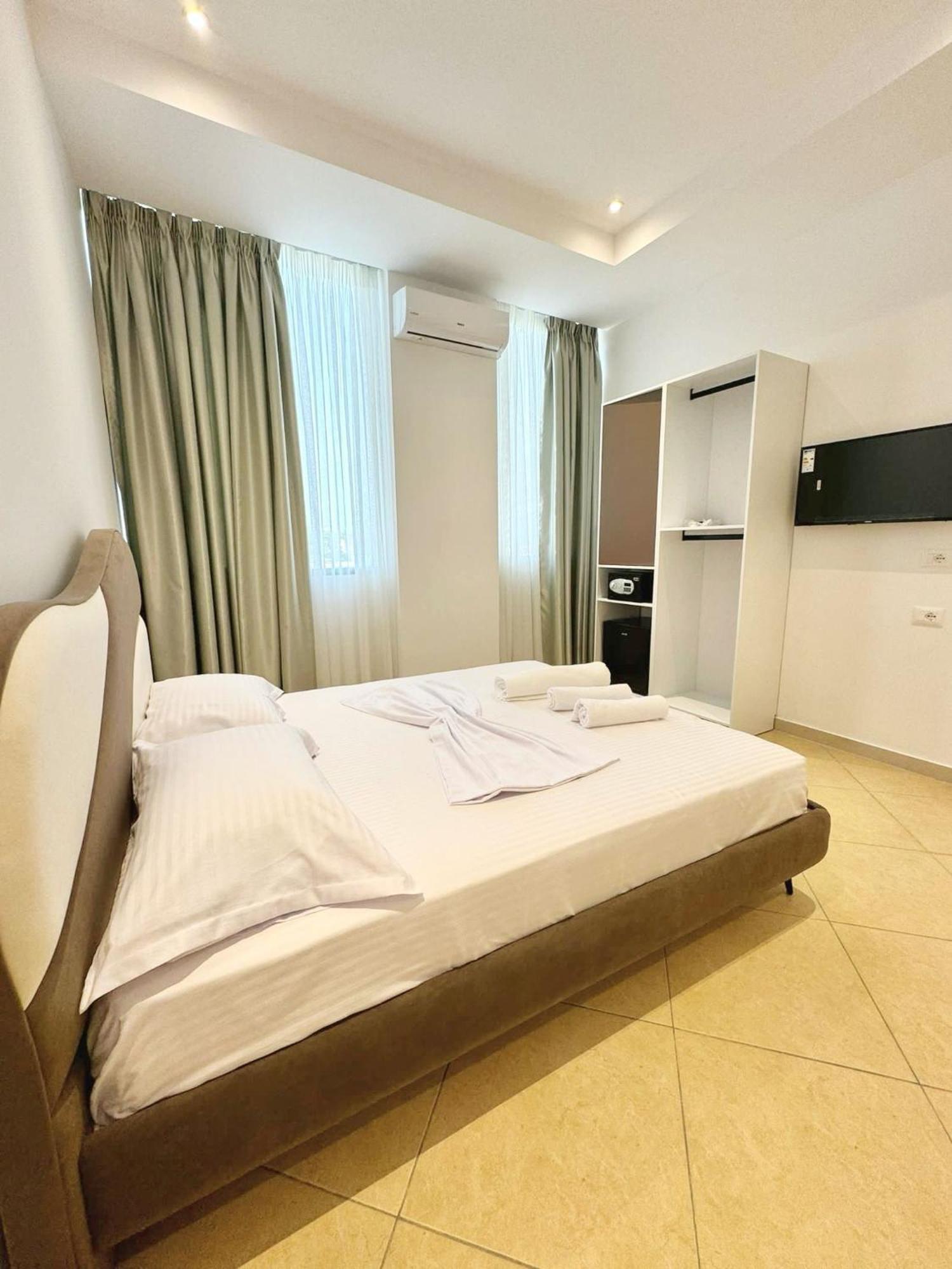 Hotel Balili Wlora Zewnętrze zdjęcie